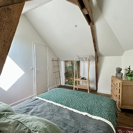 L'aumonerie De Rotheneuf Apartment *